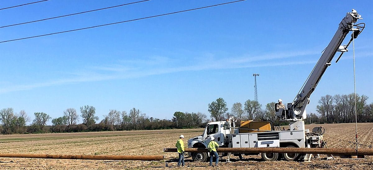Stallings pole changeout and fiber installation